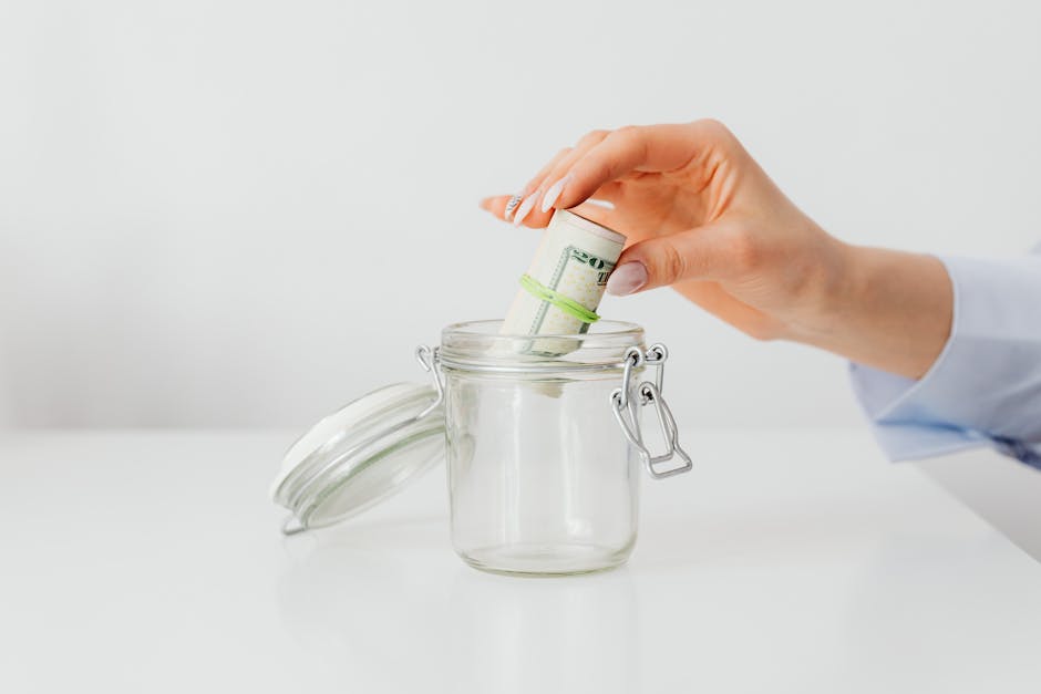 10 Simple Money Saving Tips That Actually Work