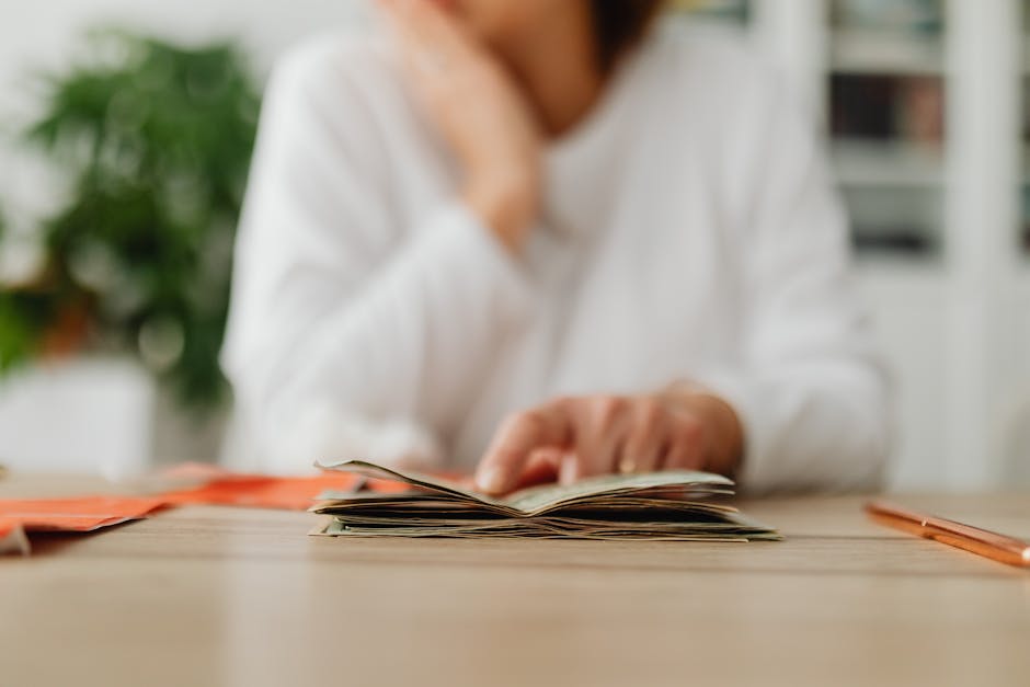 7 Christmas Budgeting Tips to Avoid Debt in January